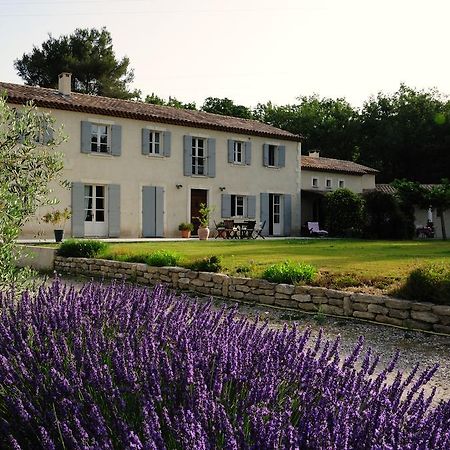 Mas De Lure Bed & Breakfast Salon-de-Provence Exterior photo